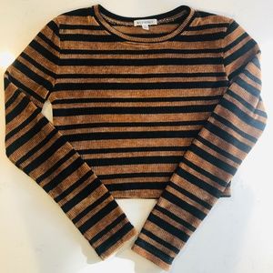 Wild Honey stripped cropped sweater M